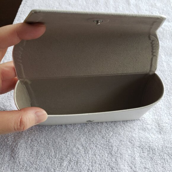 Michael Kors sunglasses with original case (like new) - Picture 7 of 7